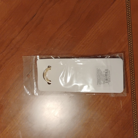 Cute Gold Bunny Keychain for Kids - Picture 2 of 3